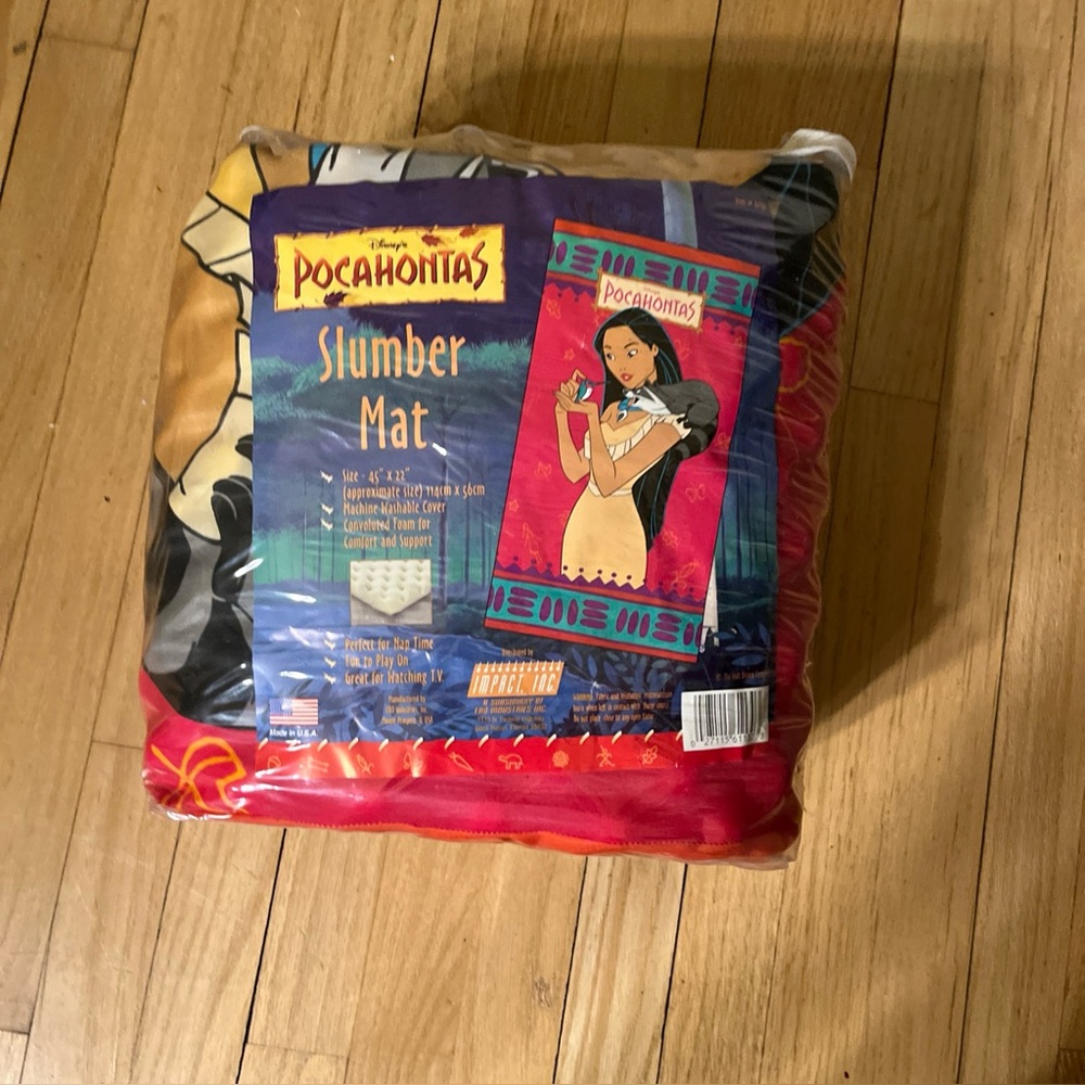 vintage RARE NIP Disney Pocahontas Slumber mat size 45”x22”- sleeping bag type